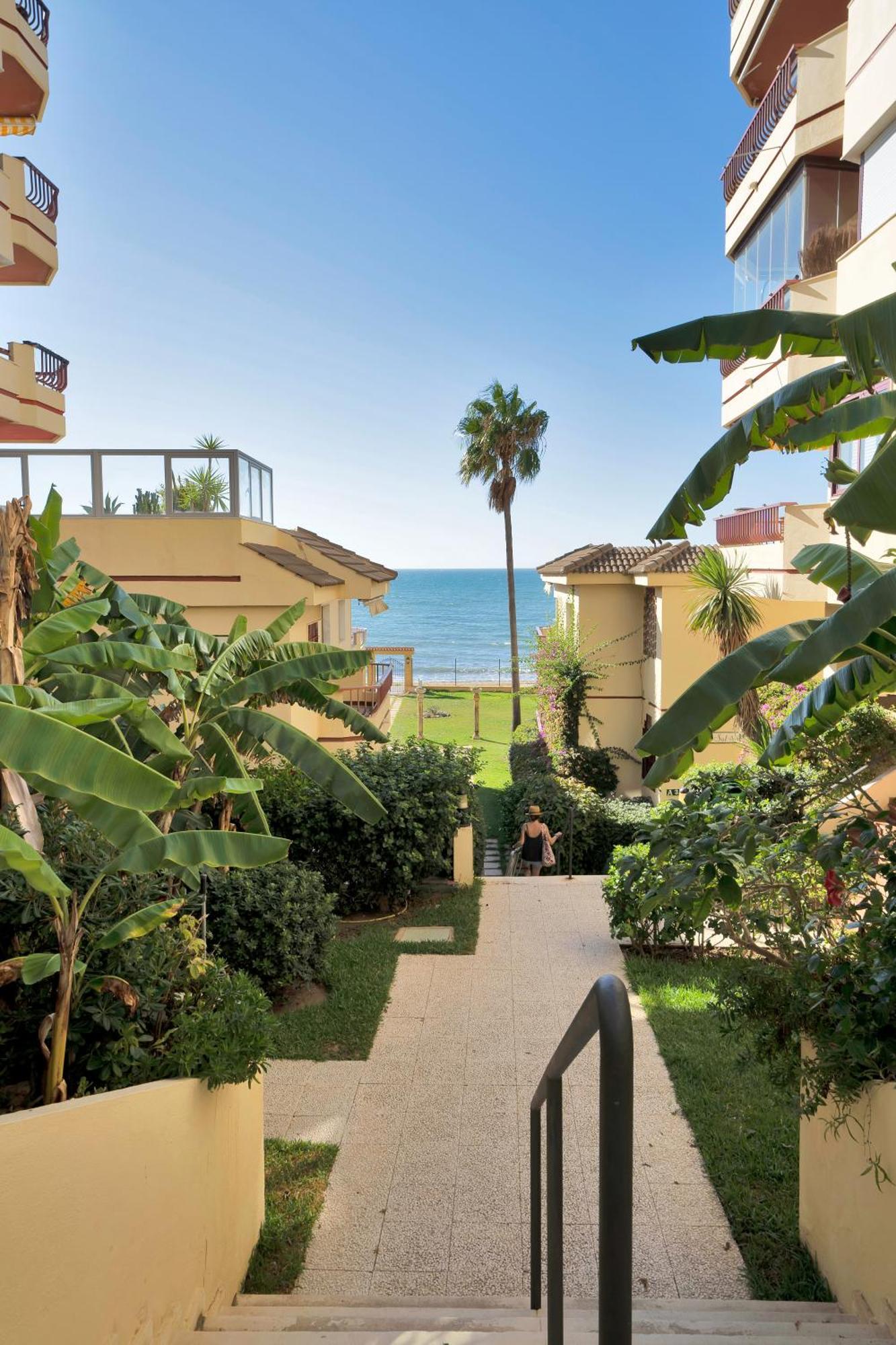 Casa Mar Apartamento Front Beach Con Wifi, Piscina, Padel Y Tenis - Lubina Del Sol Sitio de Calahonda Екстериор снимка