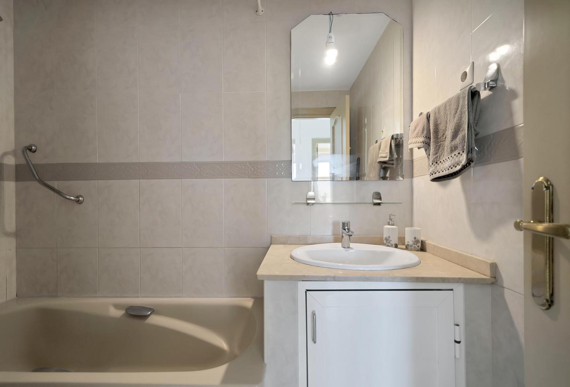 Casa Mar Apartamento Front Beach Con Wifi, Piscina, Padel Y Tenis - Lubina Del Sol Sitio de Calahonda Екстериор снимка
